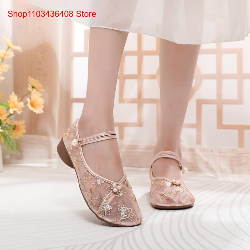 New Mesh Low Heels with Cheong - Embroidery Shoes ulasan dan harga