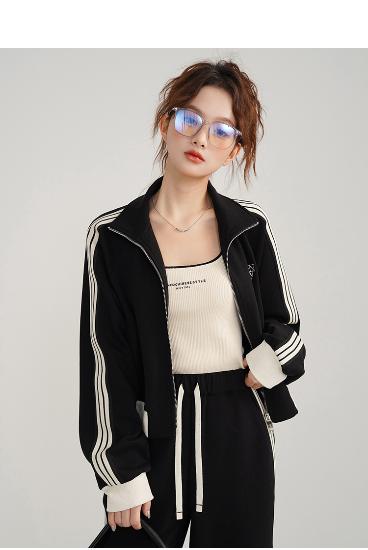 Vintage Sporty Casual Black Wh - Embroidery Jacket ulasan dan harga