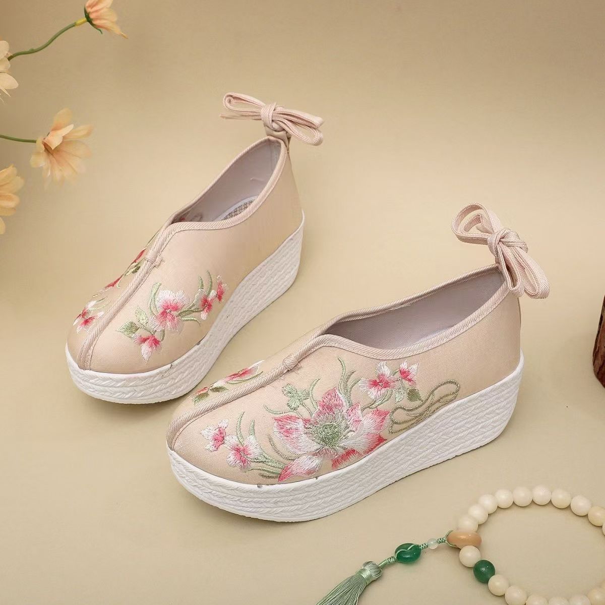Woman Ethnic Style Wedges Embr - Embroidery Shoes ulasan dan harga
