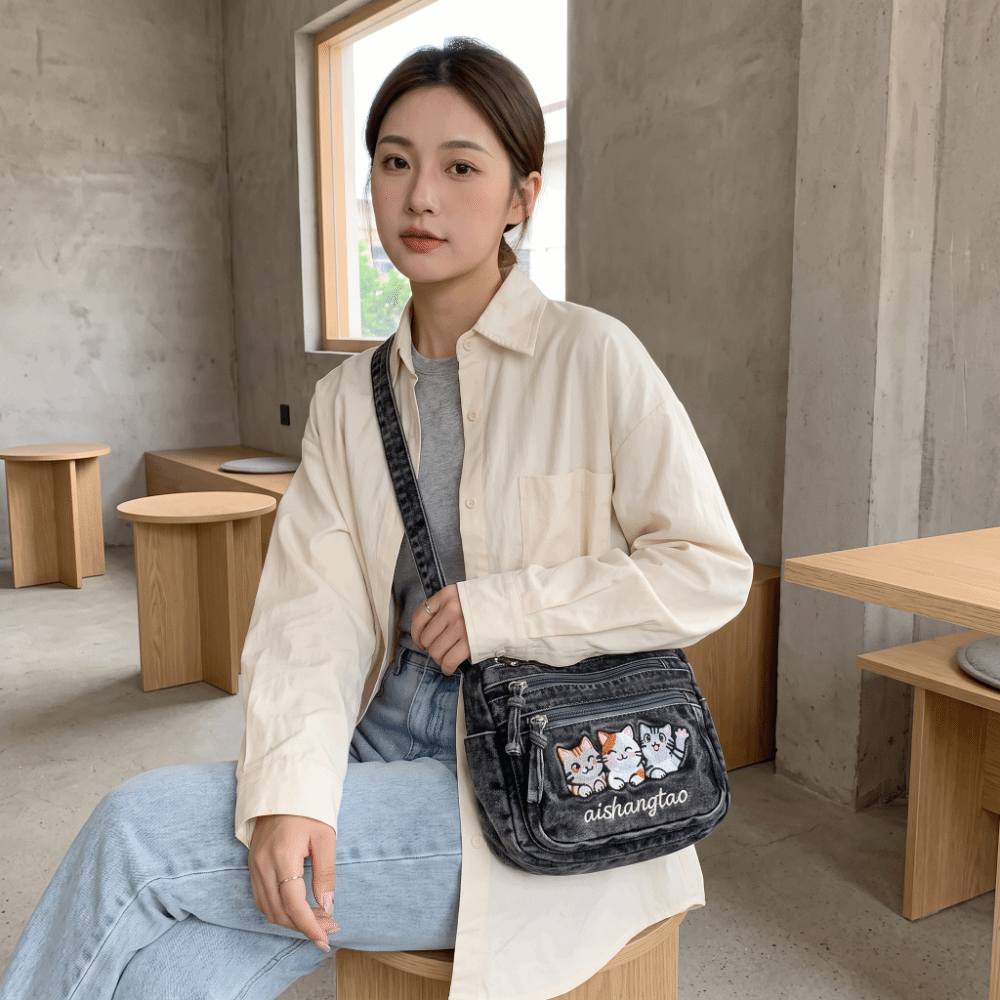 Vintage Fabric Denim Crossbody - Embroidery Cat ulasan dan harga