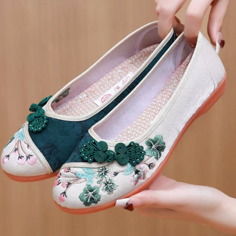 Retro Chinese Style Women Canv - Embroidery Shoes ulasan dan harga